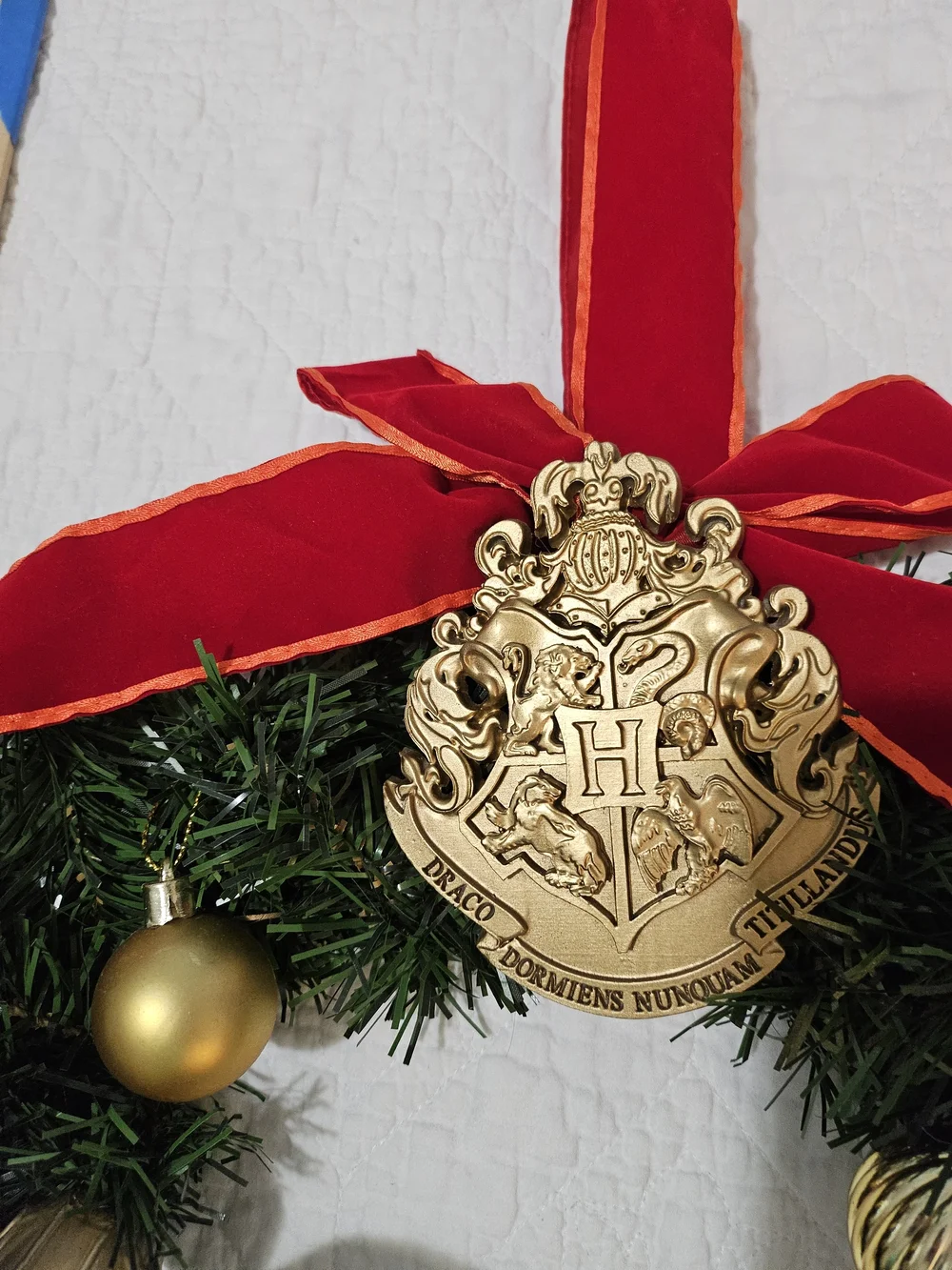 Hogwarts Golden Quidditch Wreath with Red Bow - Holiday Home Decor